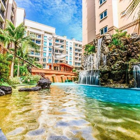 Atlantis Waterpark Lägenhet Jomtien Beach Exteriör bild